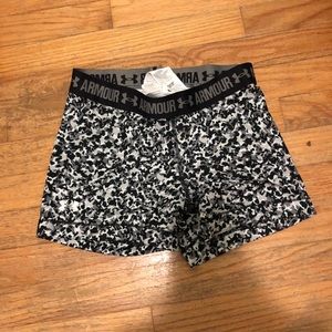 Under Armour camo spandex, unworn no tags
